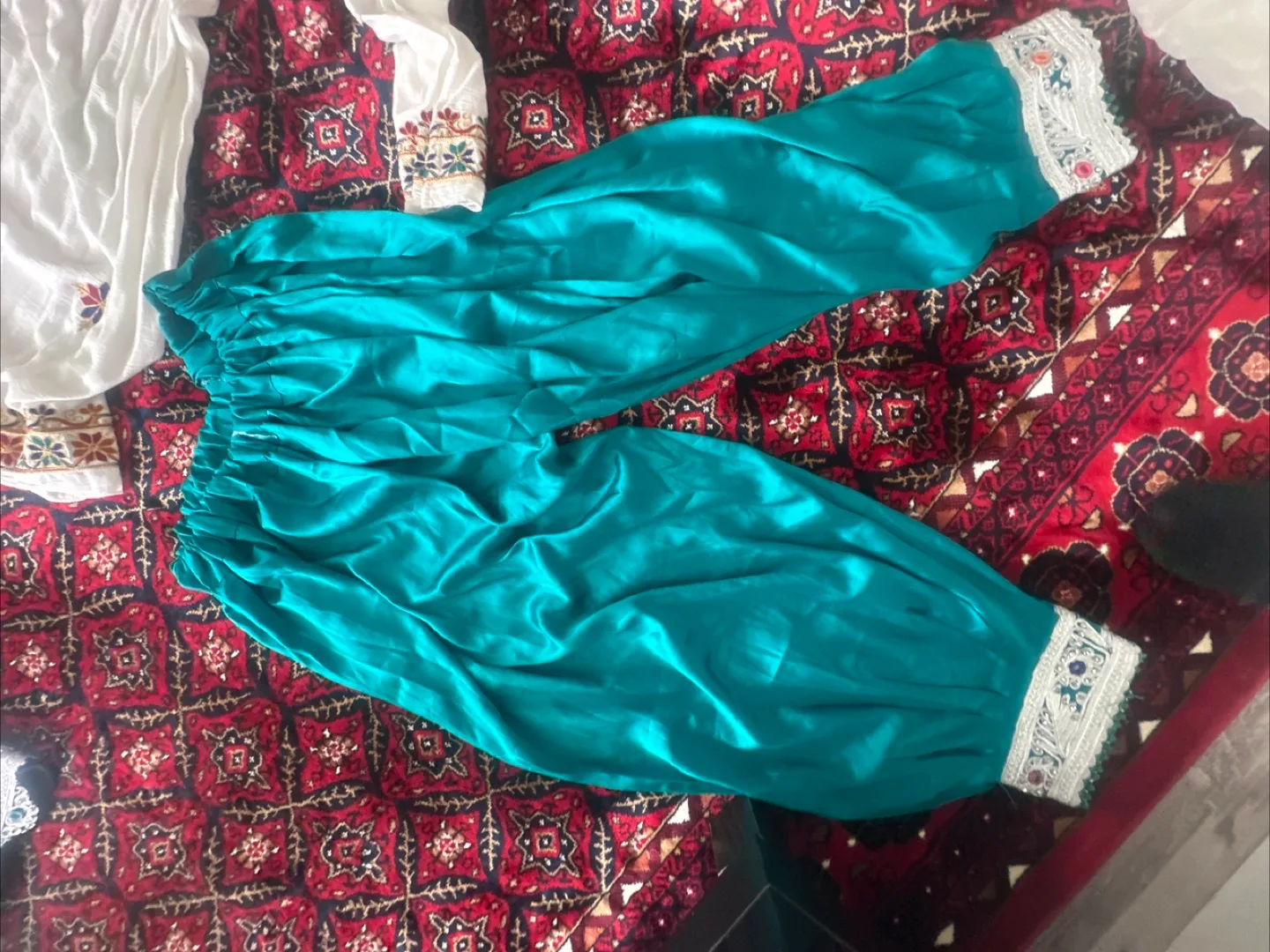 Afghan Traditional Dress Set image indicator(4)