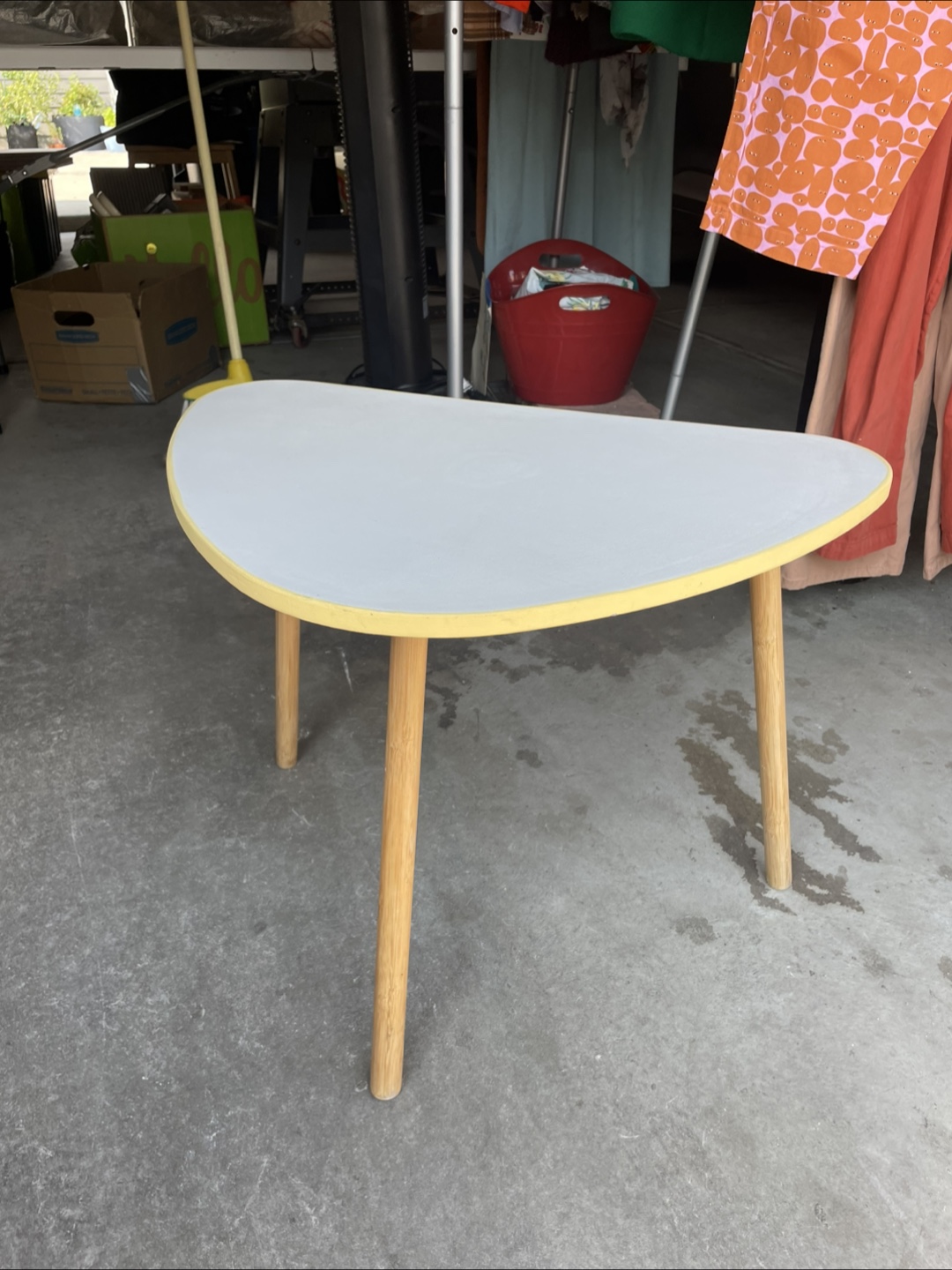 Modern White, Yellow & Wood Accent Table 🧡