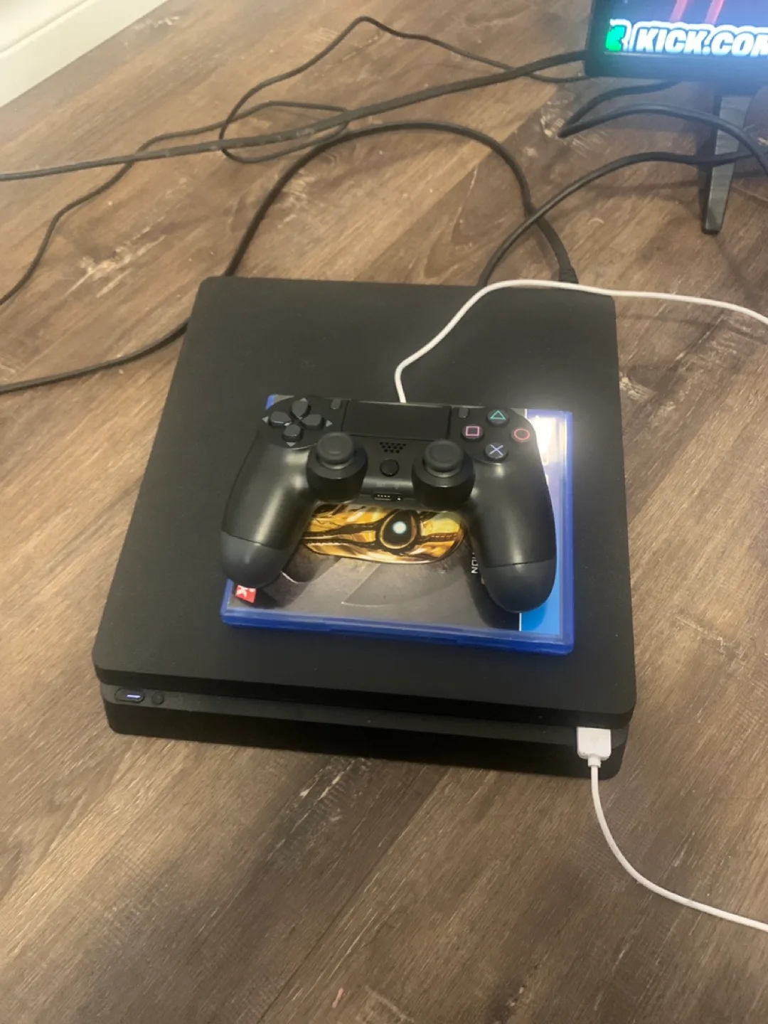 PlayStation 4 Console with Controller PS4 slim