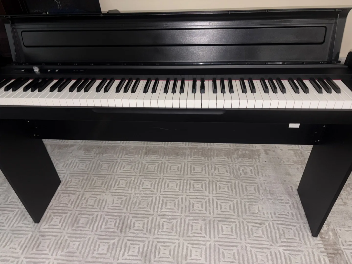 Korg Digital Piano - Black image indicator(3)