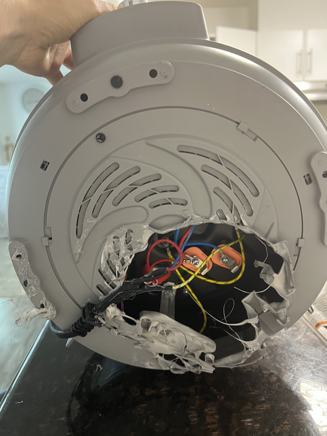 Damaged Instant Pot - For Parts - photo 2