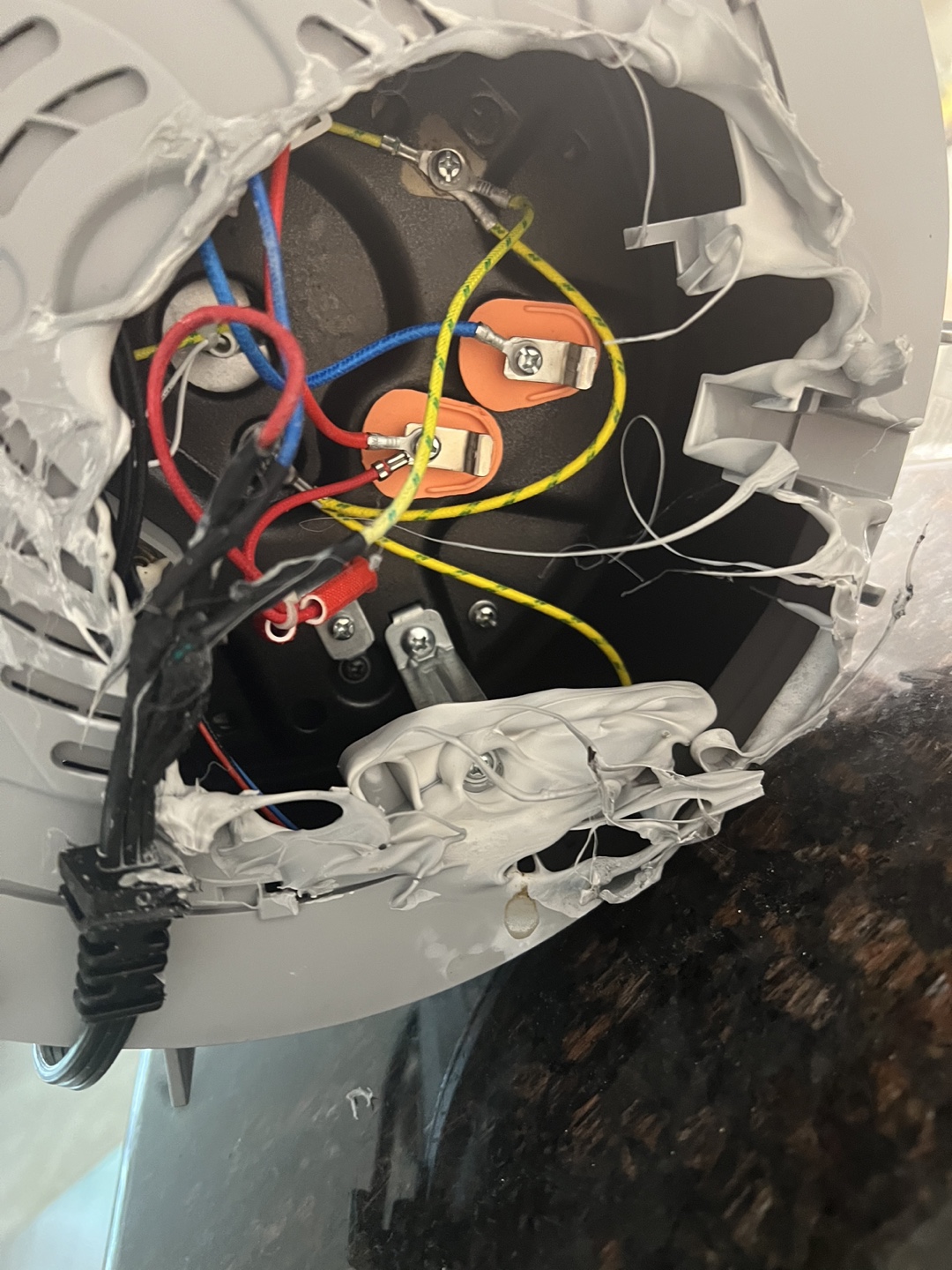 Damaged Instant Pot - For Parts - photo 3