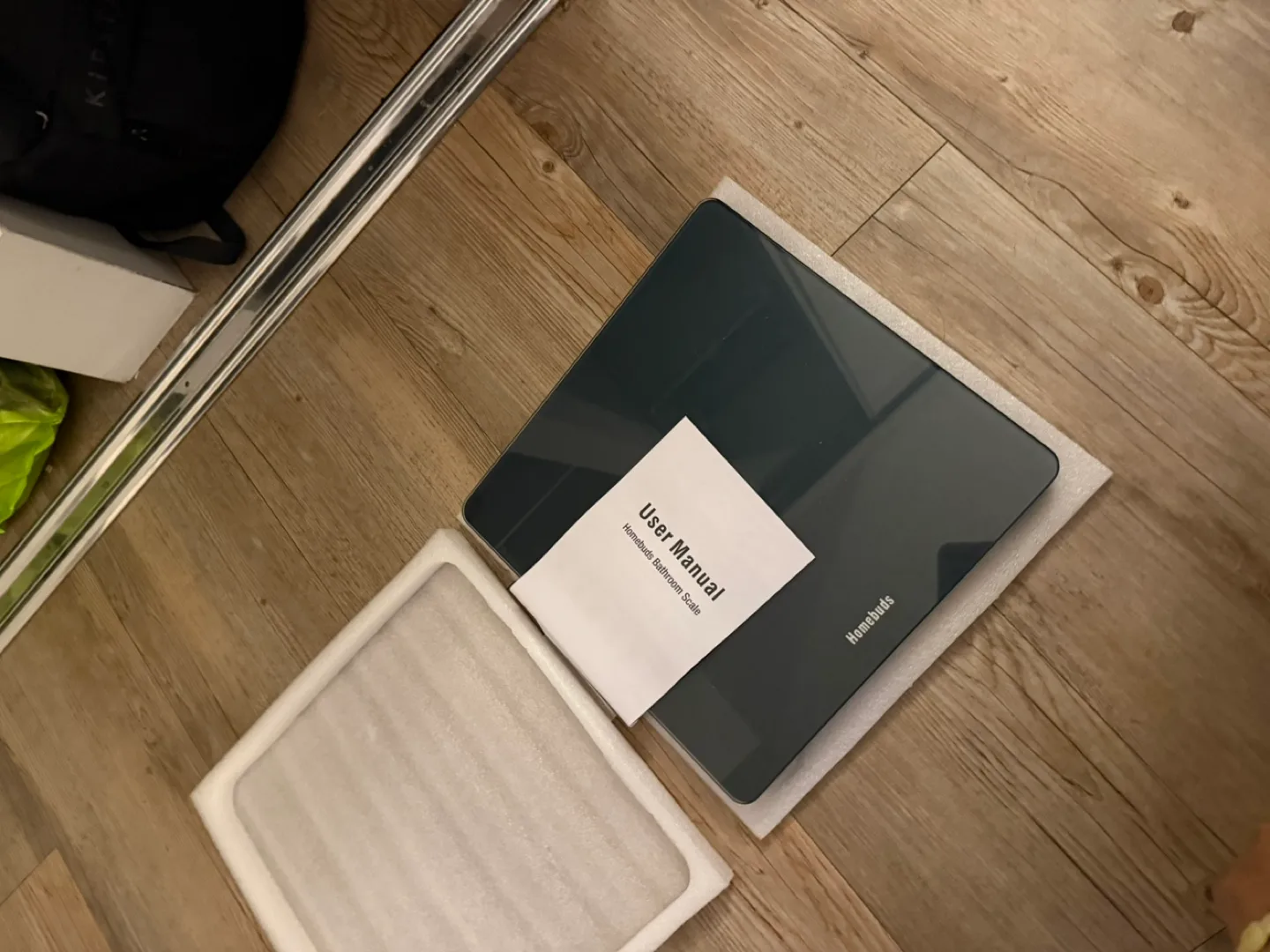 Homebuds Bathroom Scale - New in Box! image indicator(2)