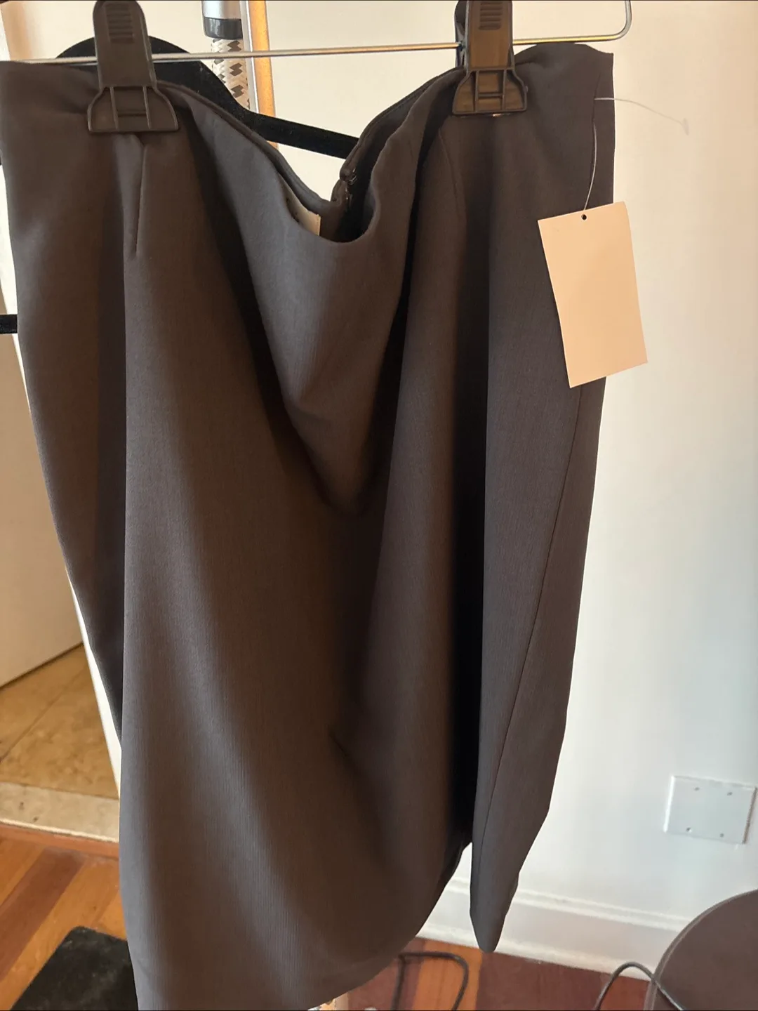 Le Suit - Women's Suit - Size 10 - New image indicator(7)