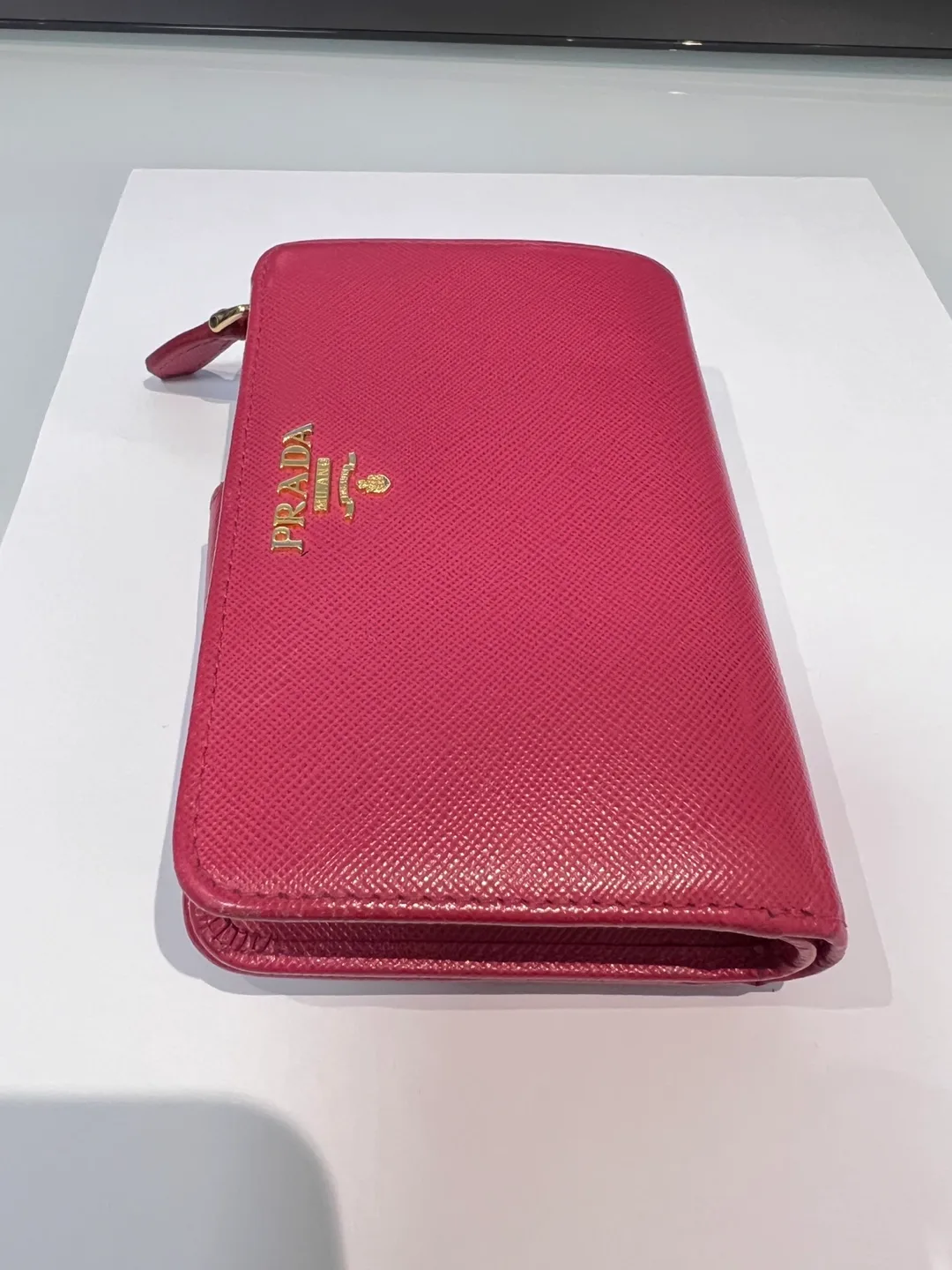 Authentic Prada Milano Pink Wallet image indicator(2)