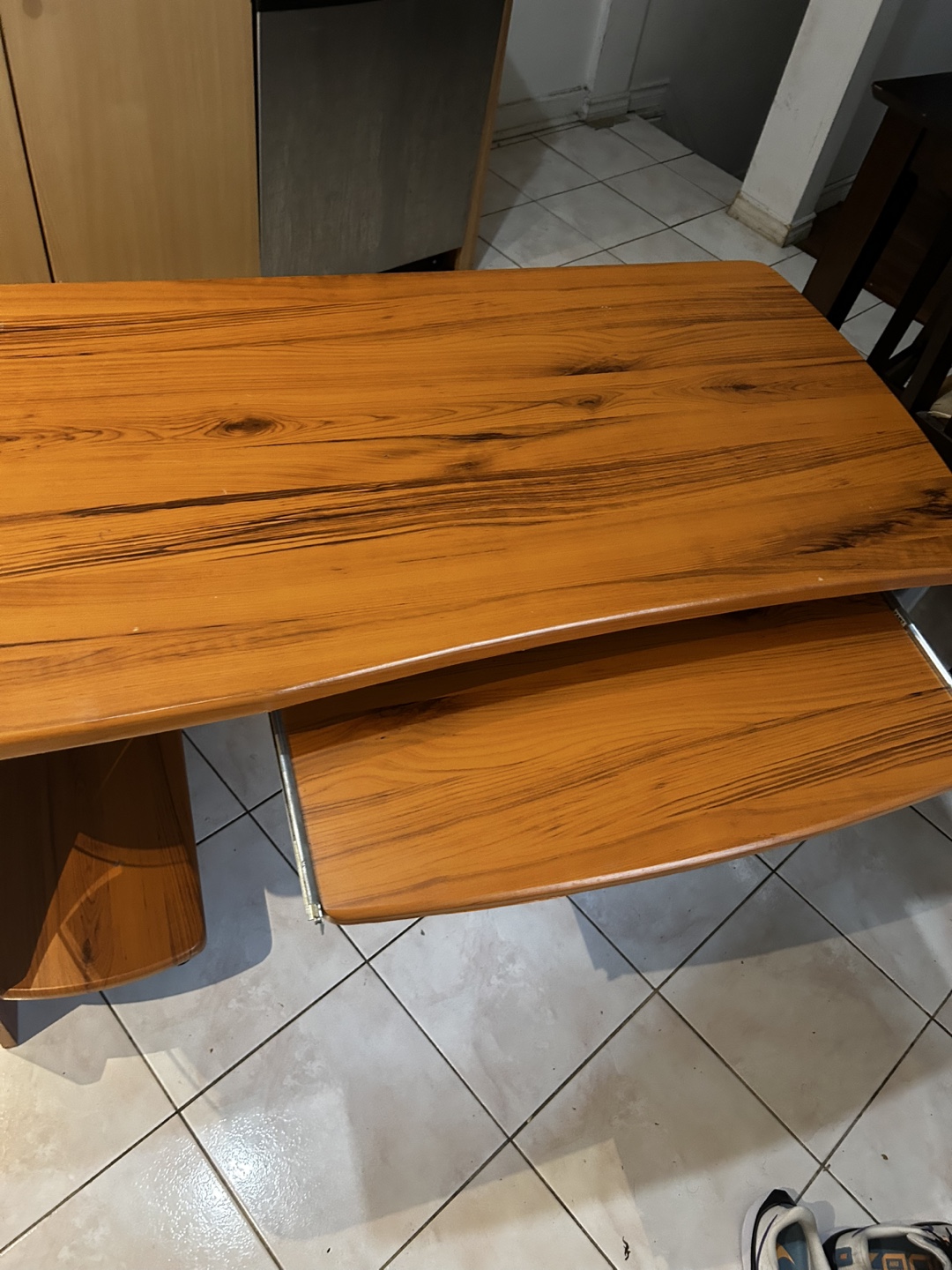 Wood Grain Desk - photo 3
