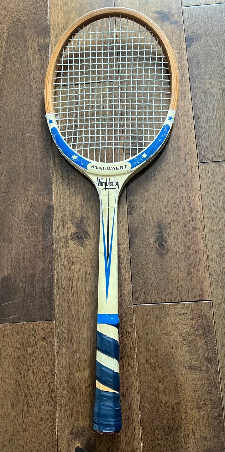 Snauwaert Wimbledon Tennis Racquet image indicator(2)