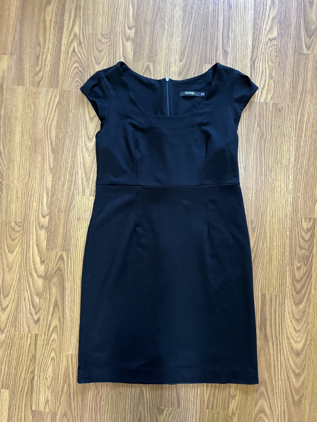 George black women’s medium cap sleeve stretch dress