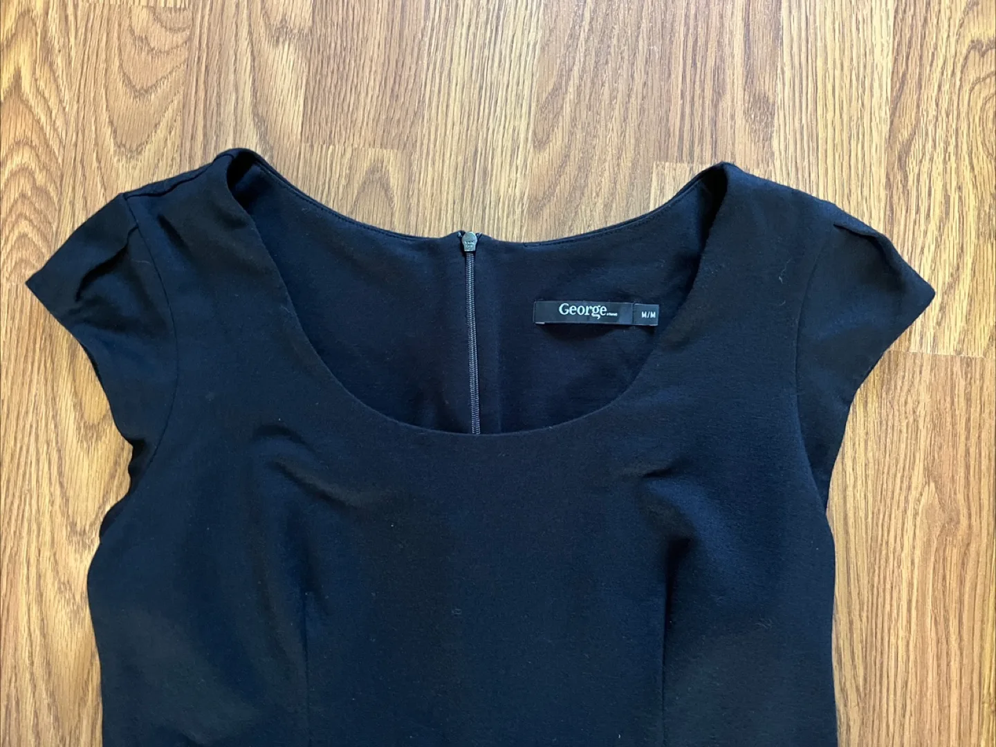 George black women’s medium cap sleeve stretch dress image indicator(2)