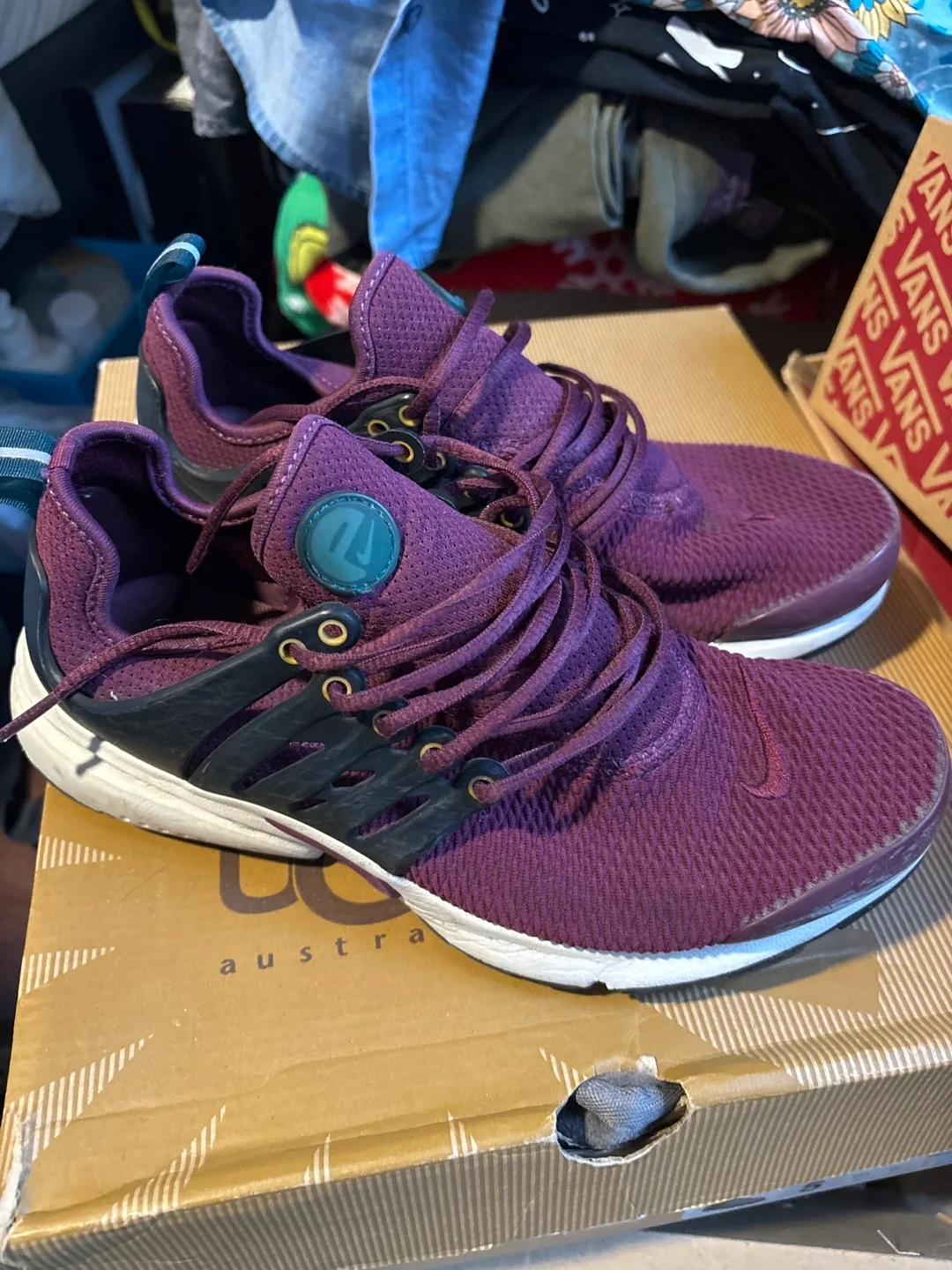 Nike Air Presto Size 7 thumbnail