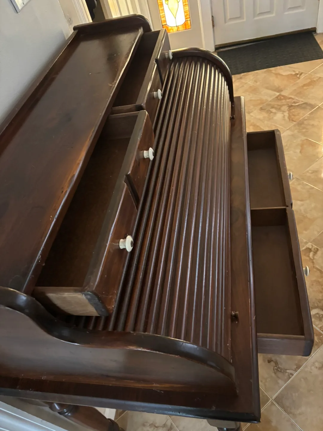 Roll Down Wood Desk image indicator(2)