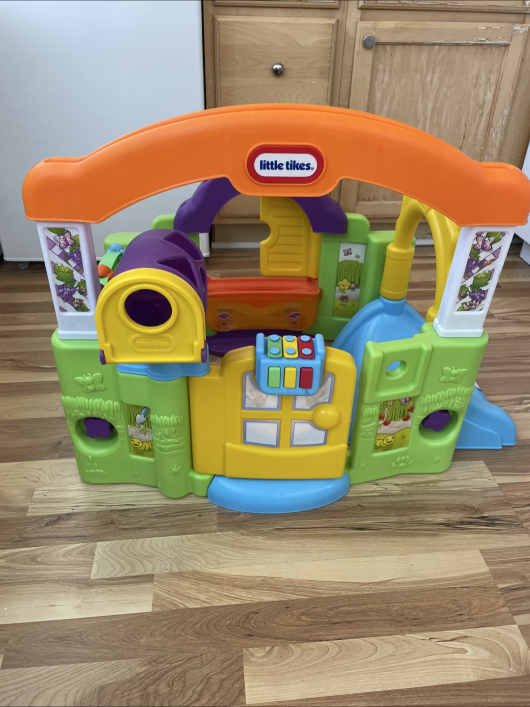 Little Tikes Activity Garden Playset
