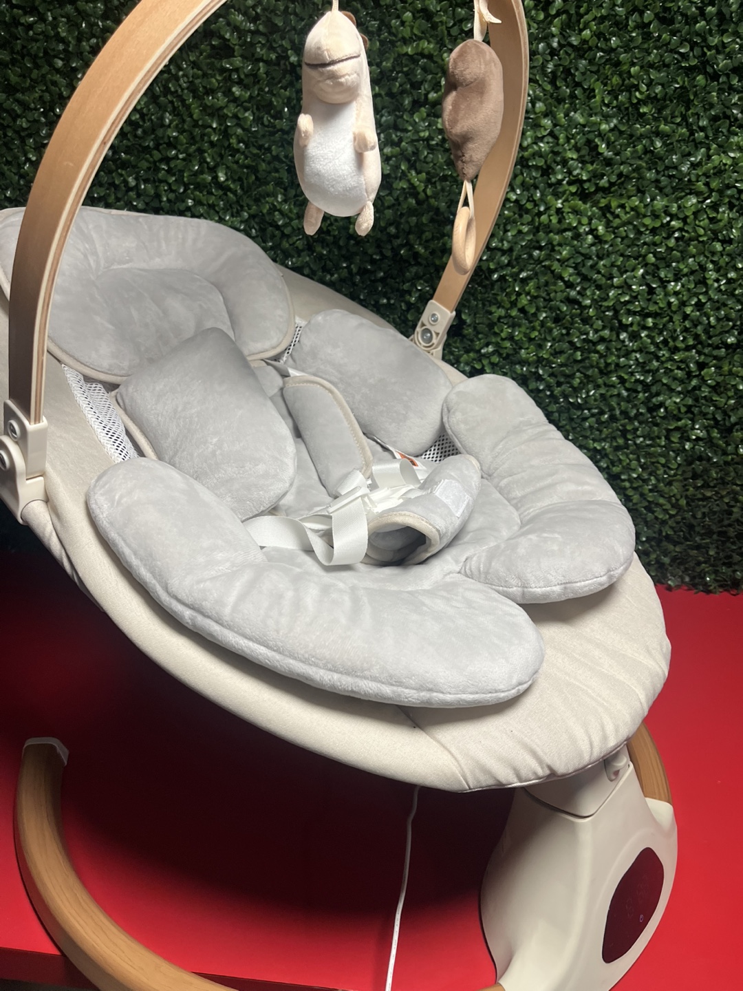 Baby Swing with Mobile & Remote - photo 2