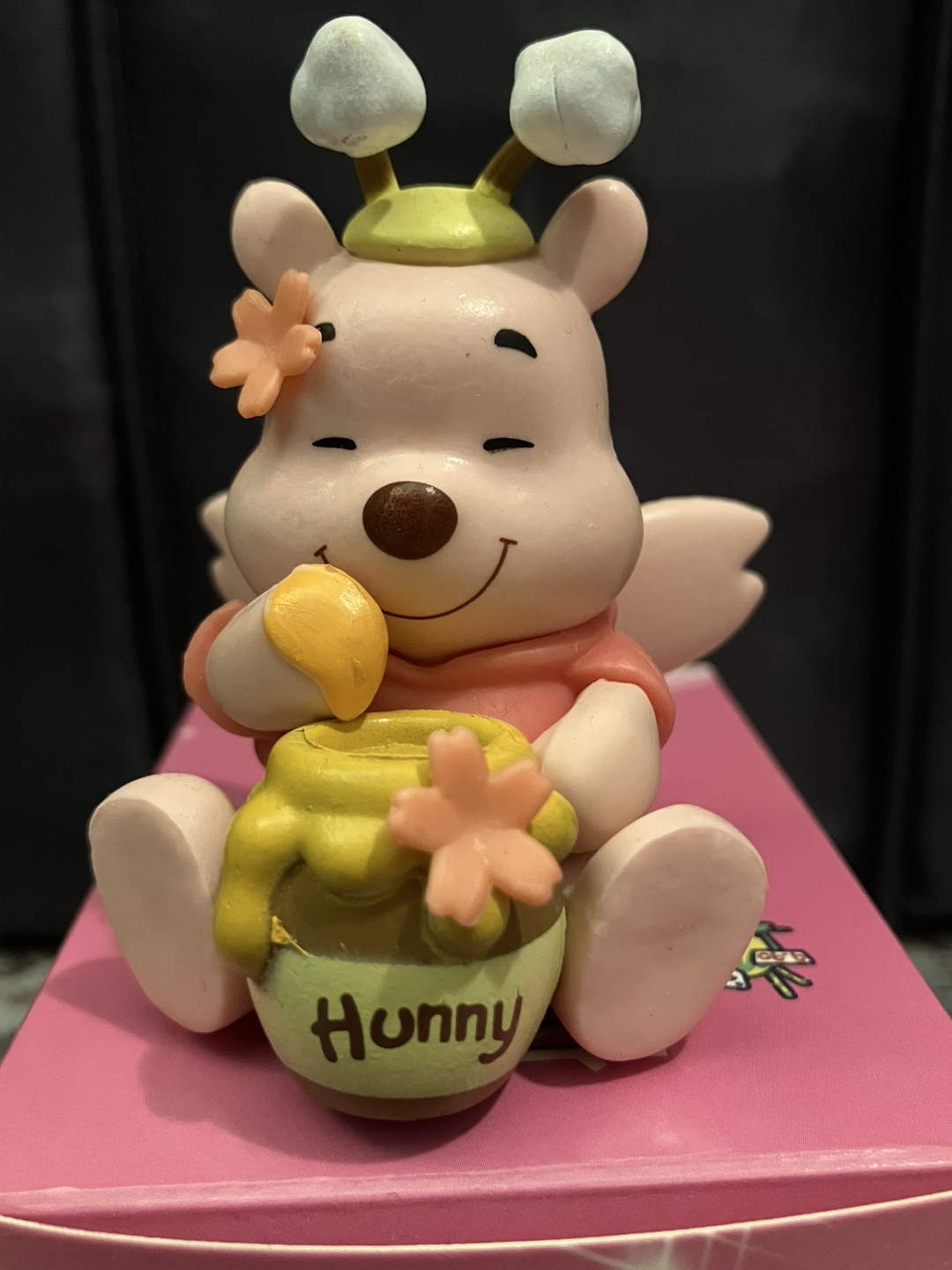Winnie the Pooh Hunny Pot Figurine