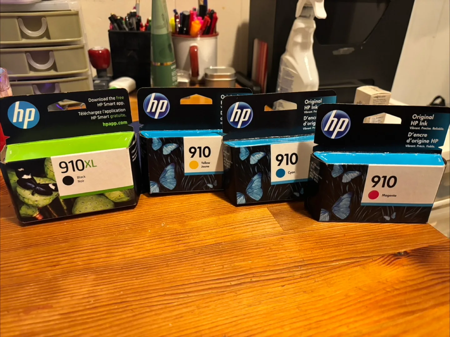 HP 910 & 910XL Ink Cartridges - Black, Yellow, Cyan, Magenta thumbnail