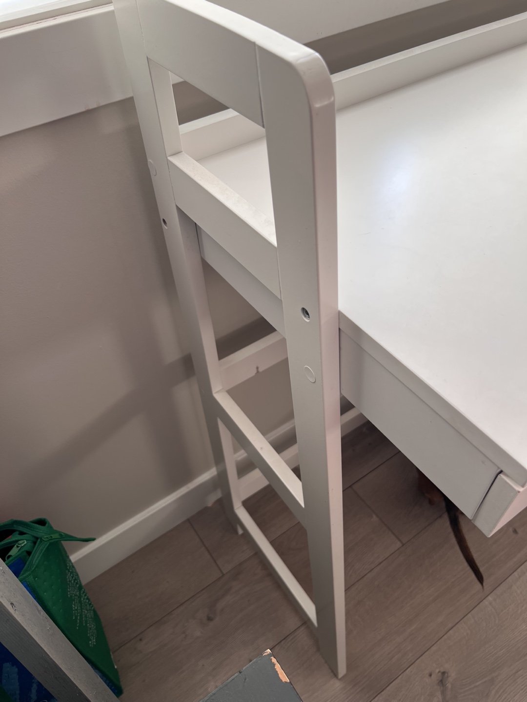 White Desk with Drawer - photo 2
