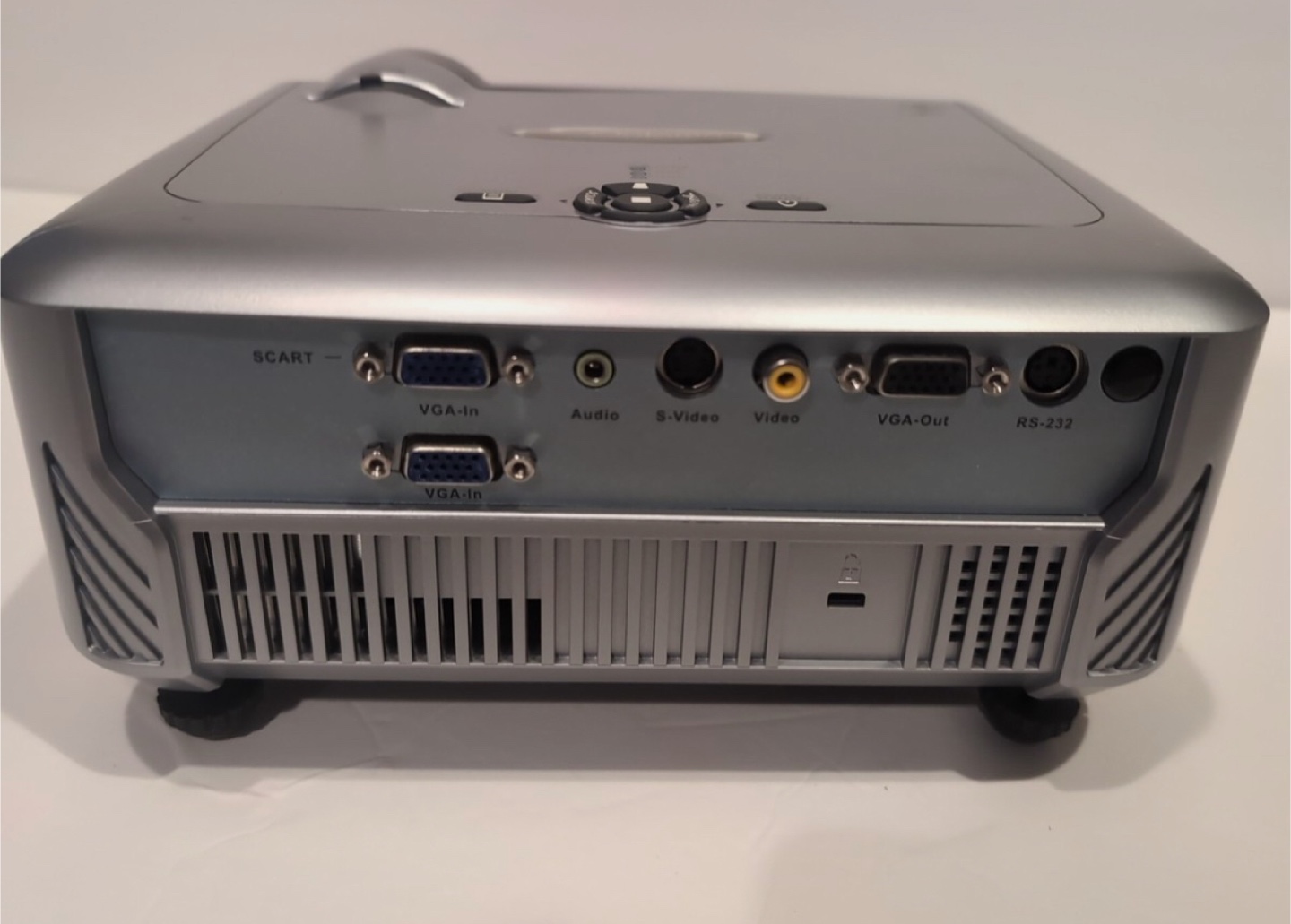 Optoma Projector with Cables & Carry Case
