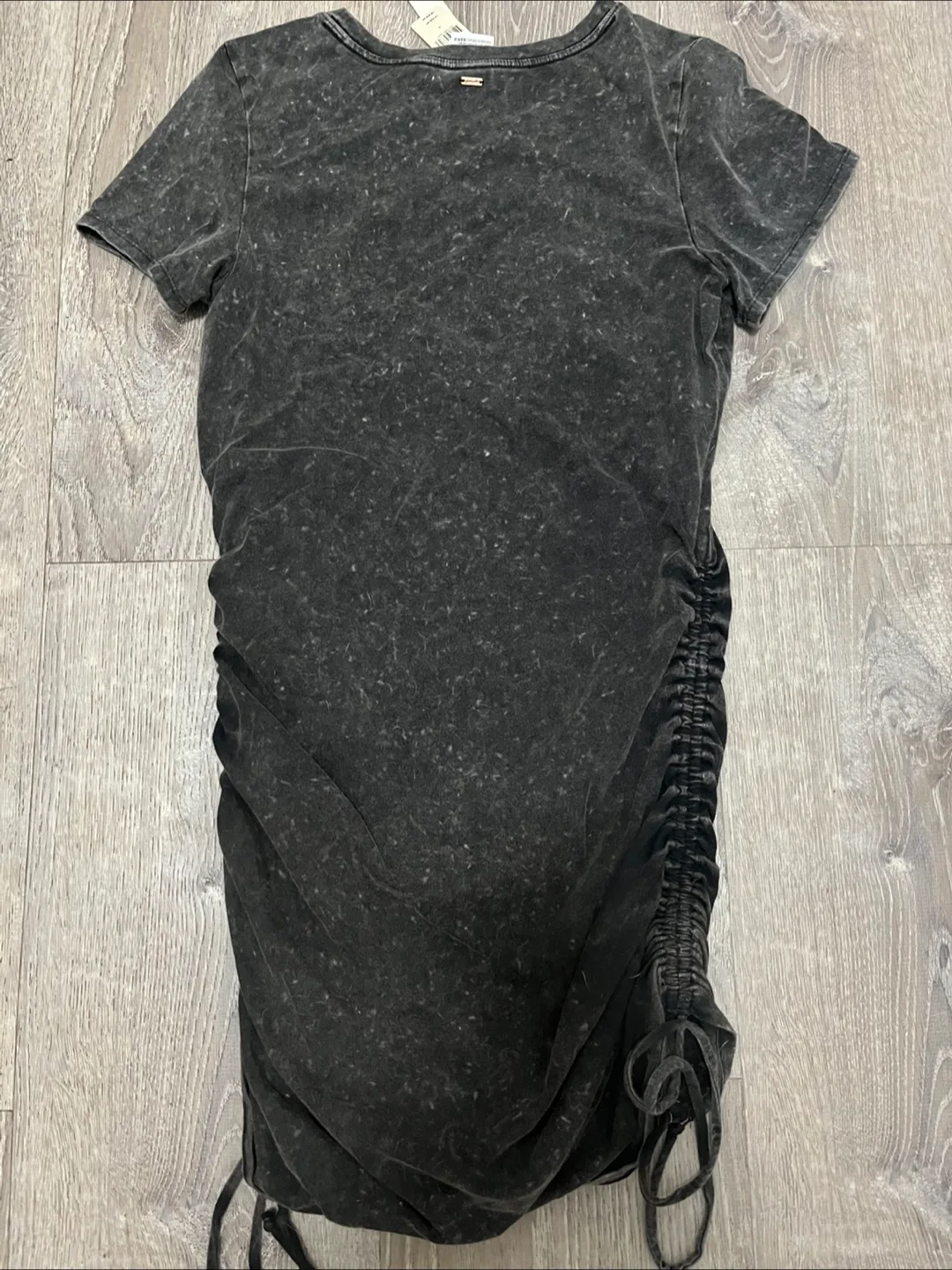 PINK Victoria's Secret Dress - Size M image indicator(5)