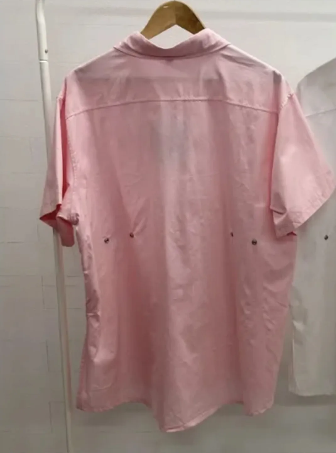Pink pintuck snatched Shirt image indicator(3)