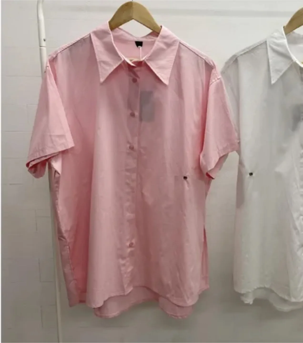 Pink pintuck snatched Shirt image indicator(2)