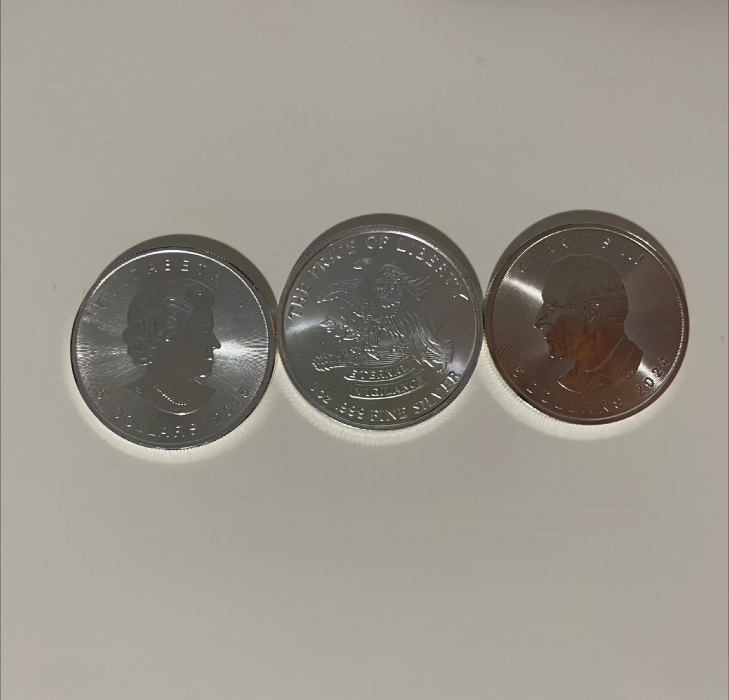 1 Oz Silver Bullion Rounds thumbnail