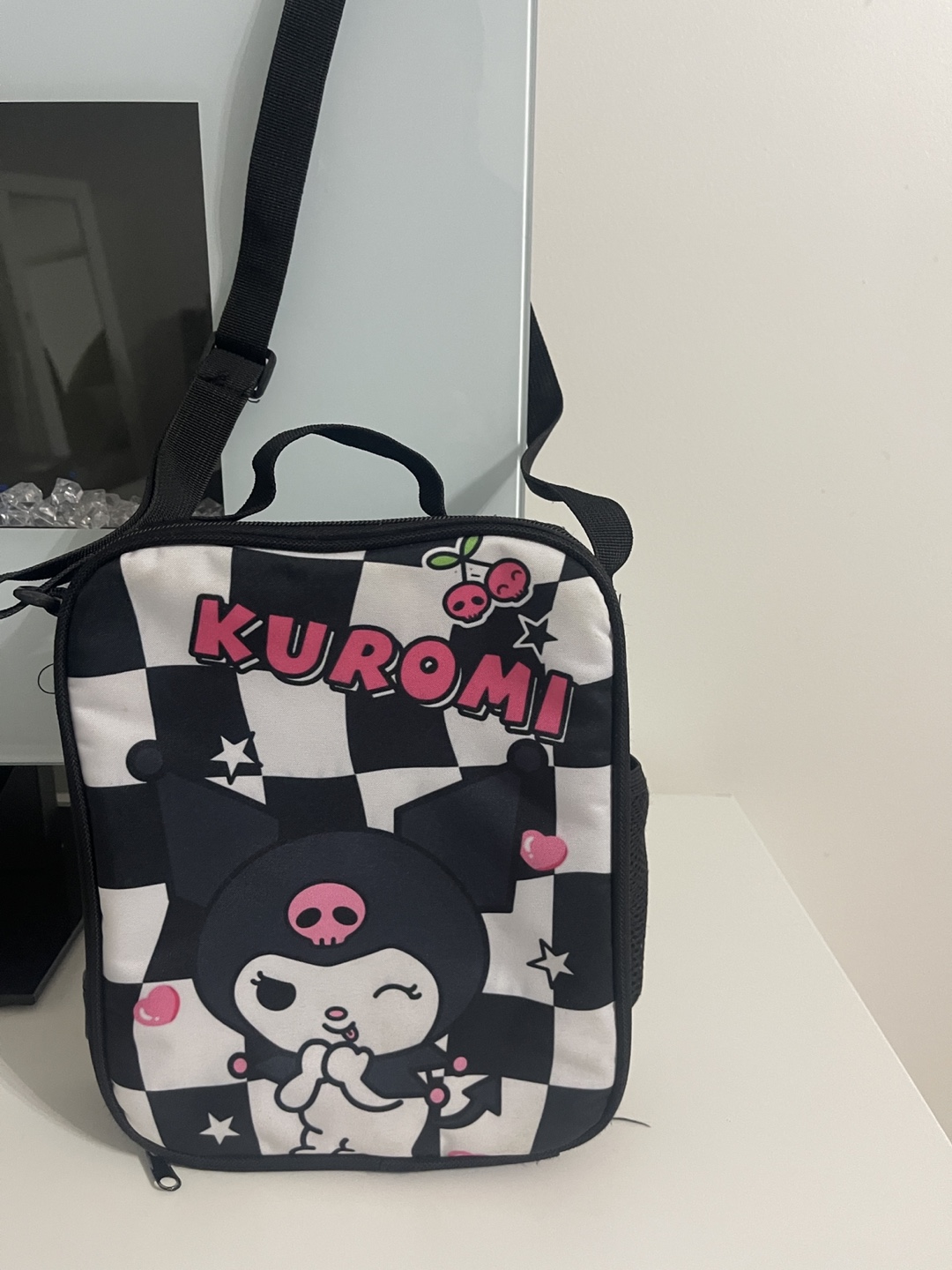 Large Kuromi lunch bag with shoulder strap