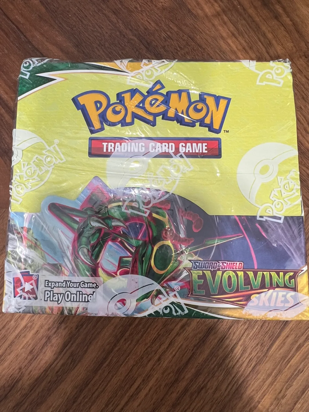 New Pokémon TCG Sword & Shield Evolving Skies Booster Box thumbnail