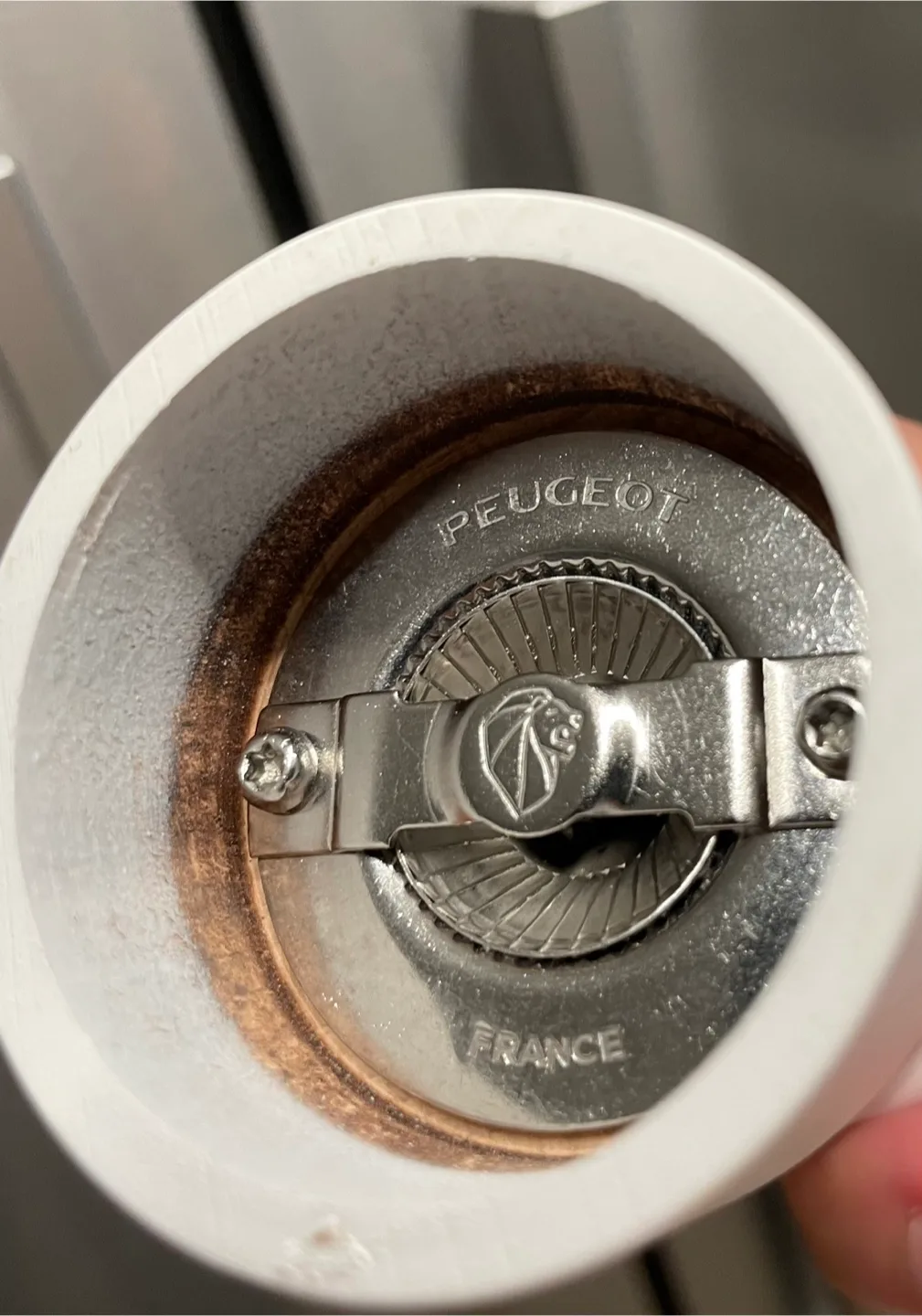 Peugeot White Salt & Pepper Mills image indicator(10)