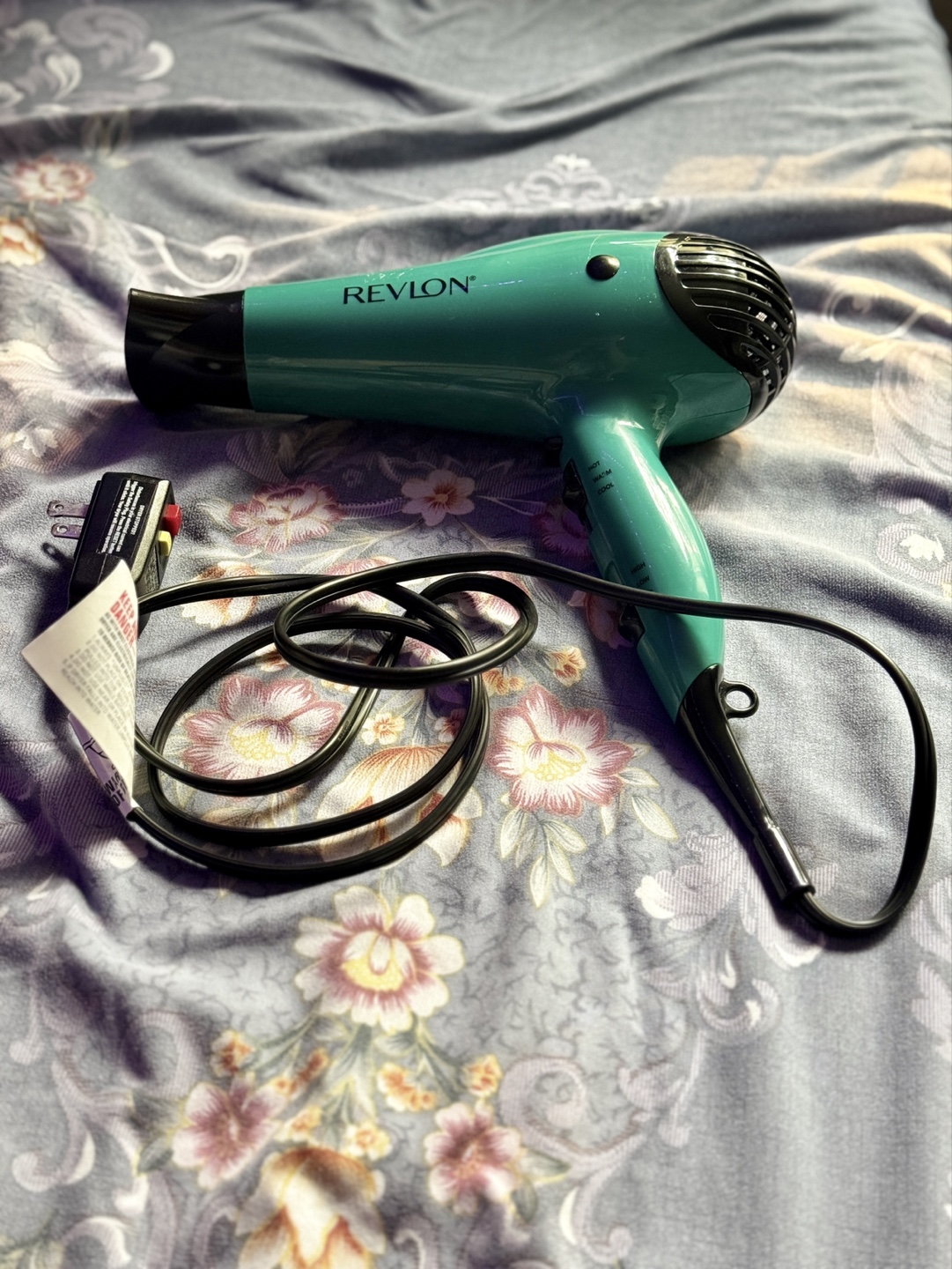 Revlon Hair Dryer & Hair Spray - photo 3