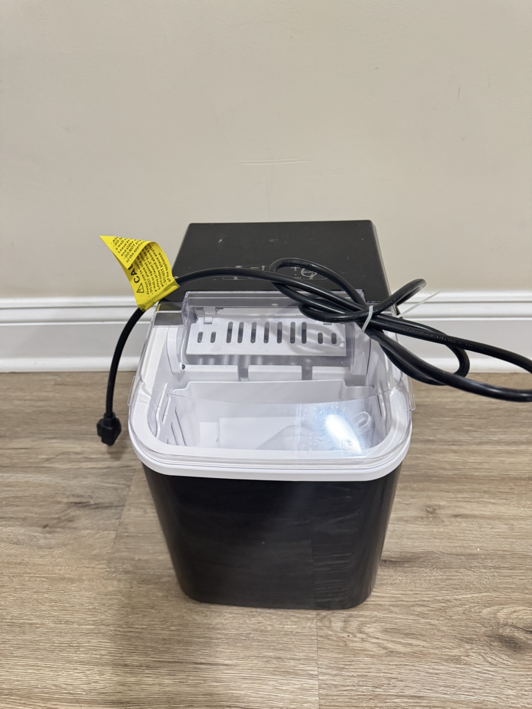 Countertop Ice Maker - Black - photo 2