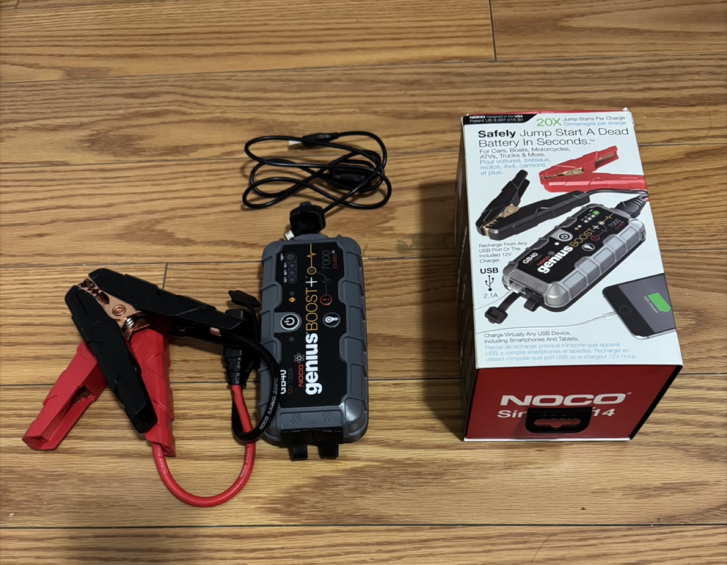 NOCO Genius Boost GB40 Jump Starter - photo 3