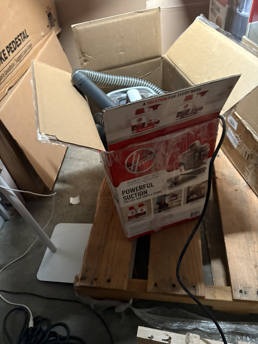 Hoover CleanSlate Pet Carpet & Upholstery Spot Cleaner - photo 5
