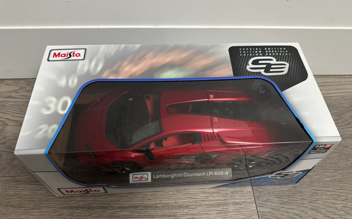 🧡Maisto Lamborghini Countach LPI 800-4 Diecast 1:18 (NEW) 🧡 image indicator(2)