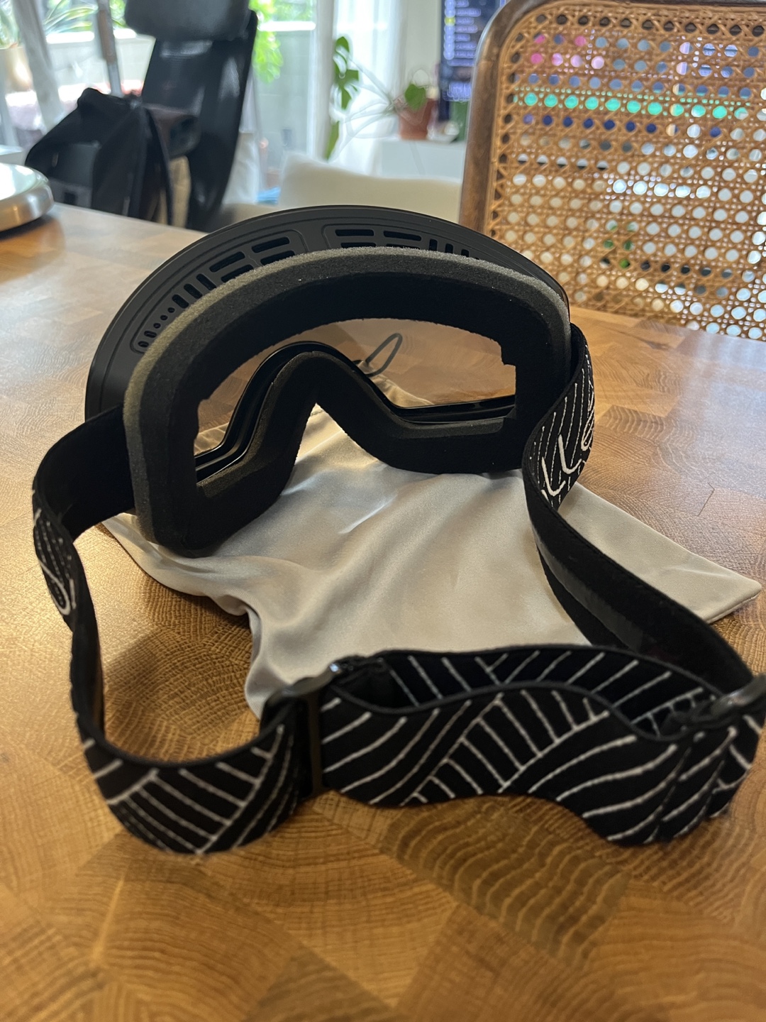 Bollé Ski Goggles with Yellow Lens - photo 4
