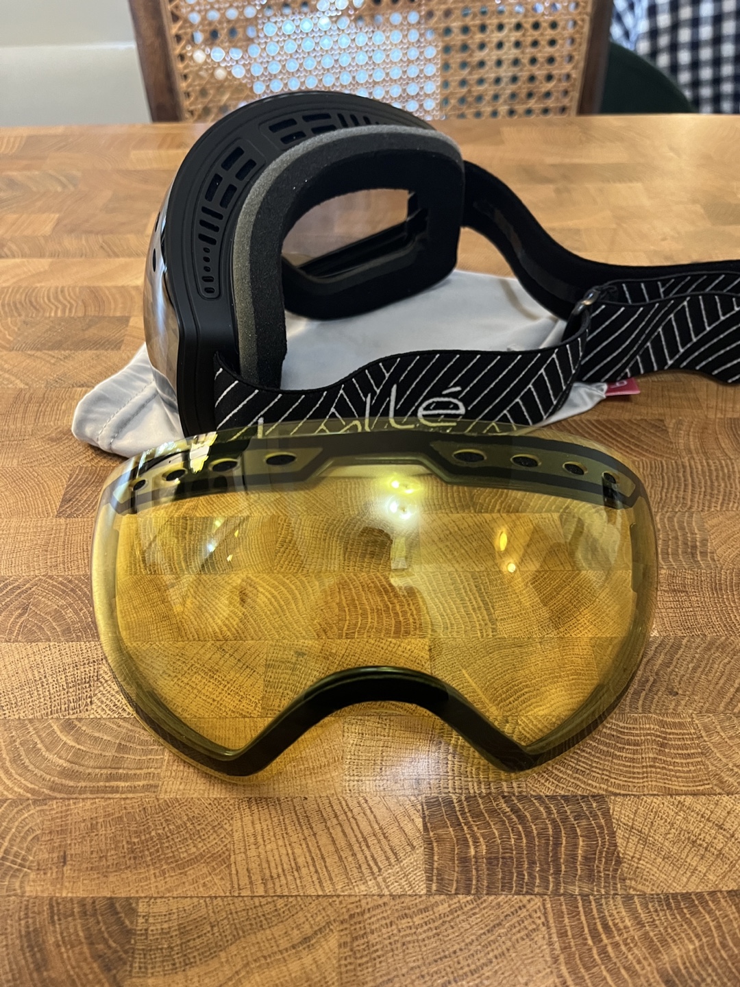 Bollé Ski Goggles with Yellow Lens - photo 3