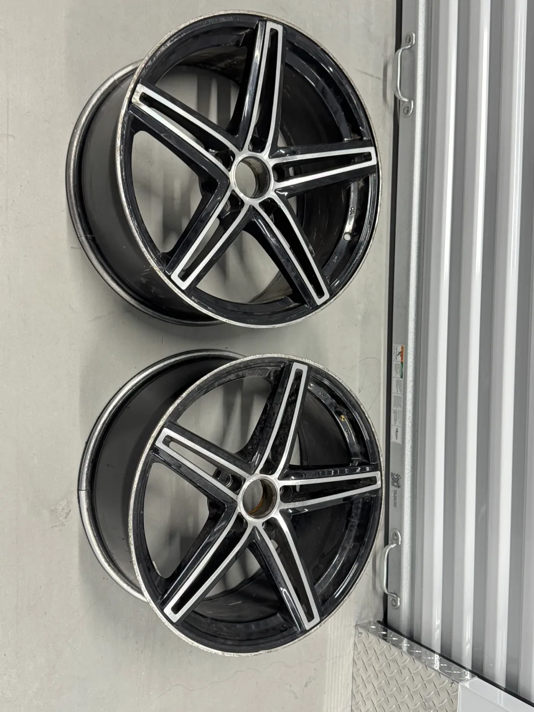 Set of Black & Silver Rims 18 inch (5 x 114.3) image indicator(6)