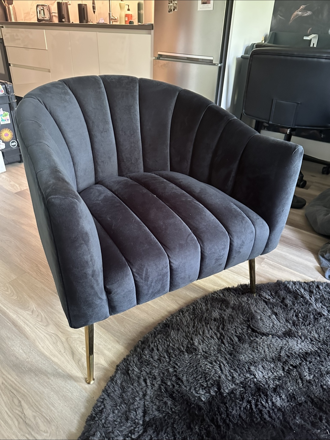 Black velvet arm chair