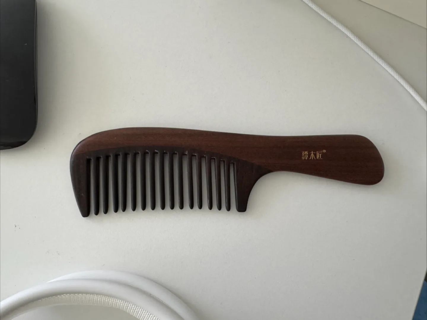 Tanmujiang Wood Hair Brush thumbnail