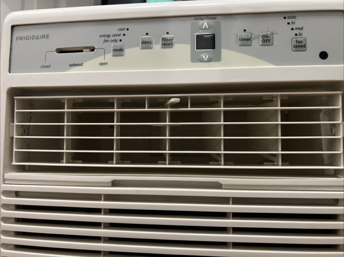 Frigidaire Window Air Conditioner - photo 5
