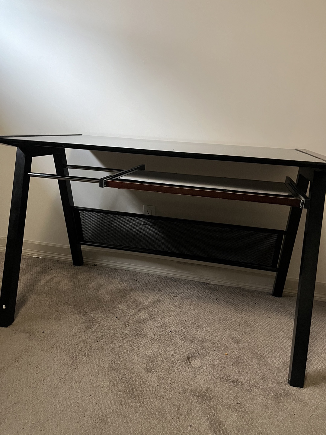 Office desk - photo 5