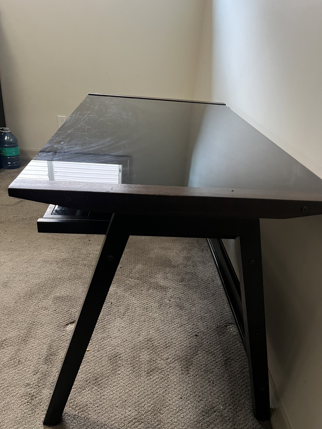 Office desk - photo 4