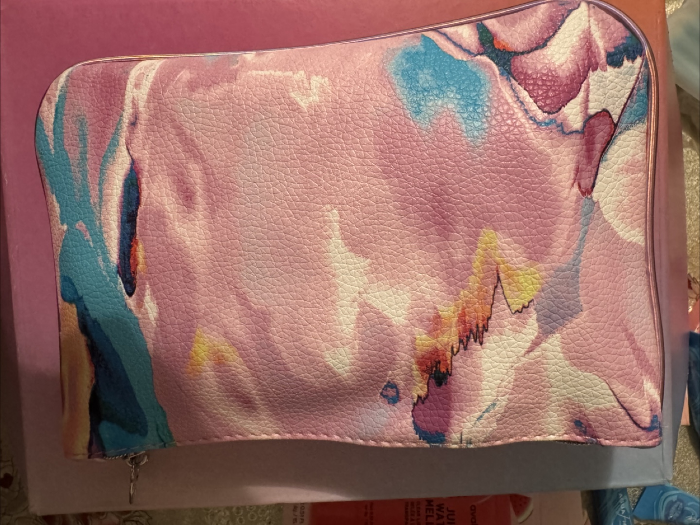 IPSY Glam Bag + Makeup Bundle - photo 2