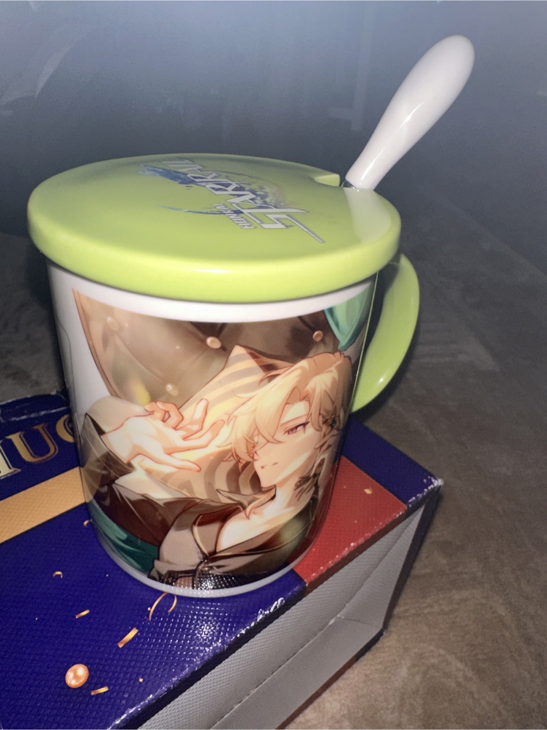 Ceramic cup with lid and spoon - photo 2