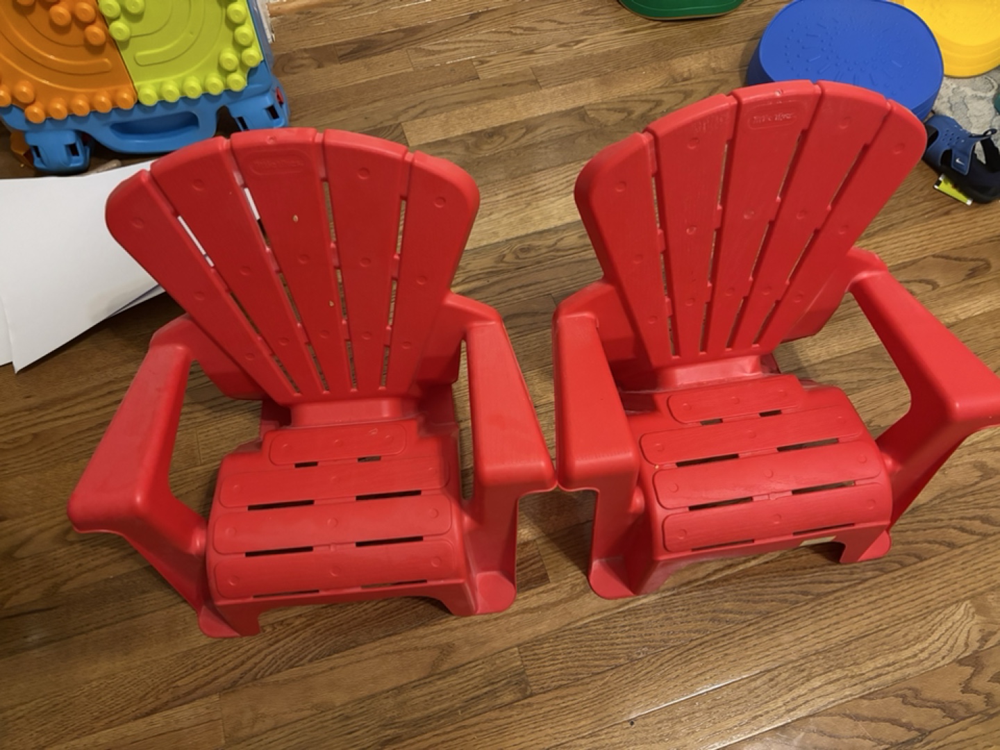 Little Tikes Red Adirondack Chairs (Set of 2) - photo 2