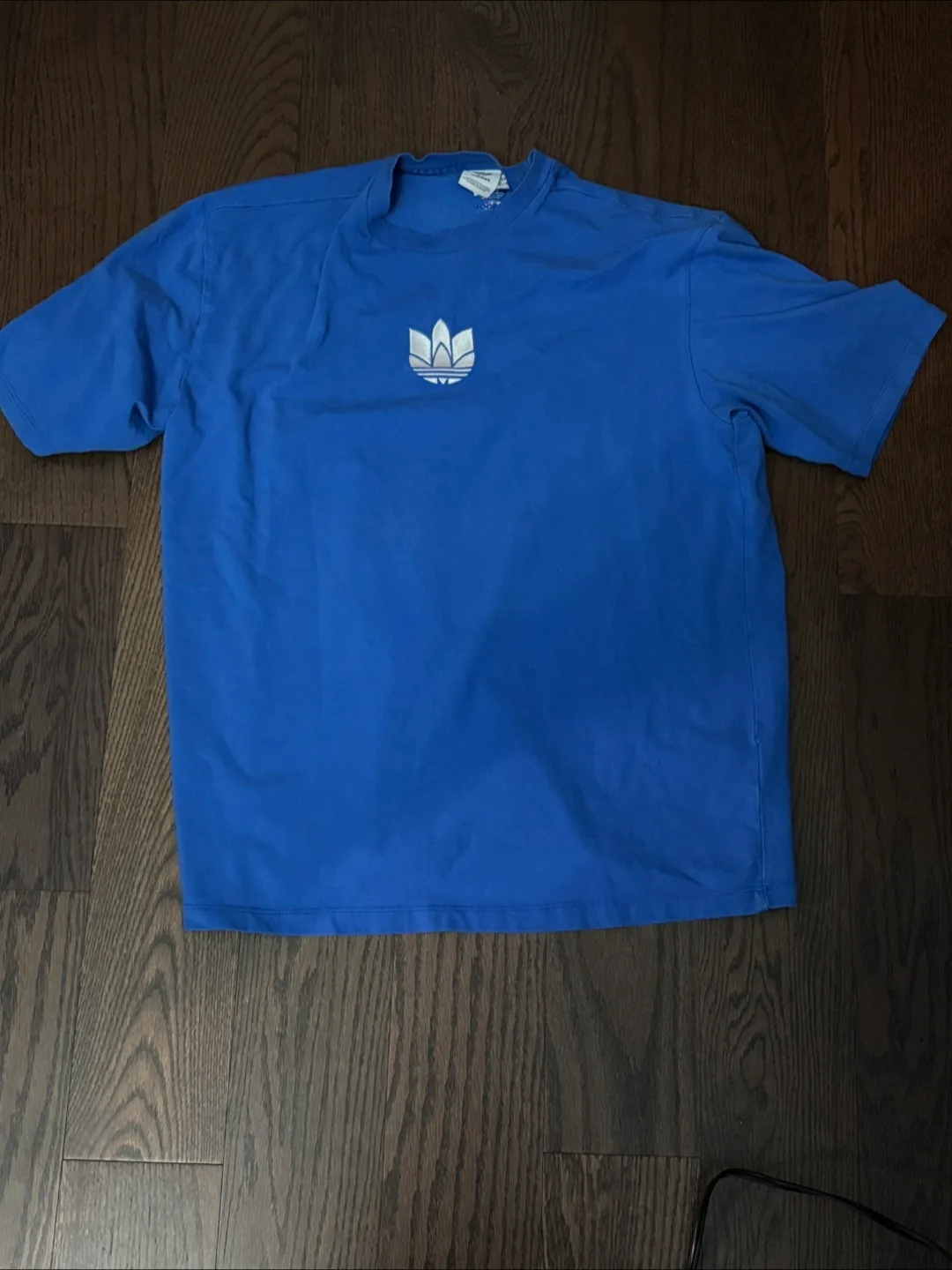 Adidas Original Men's T-Shirt thumbnail