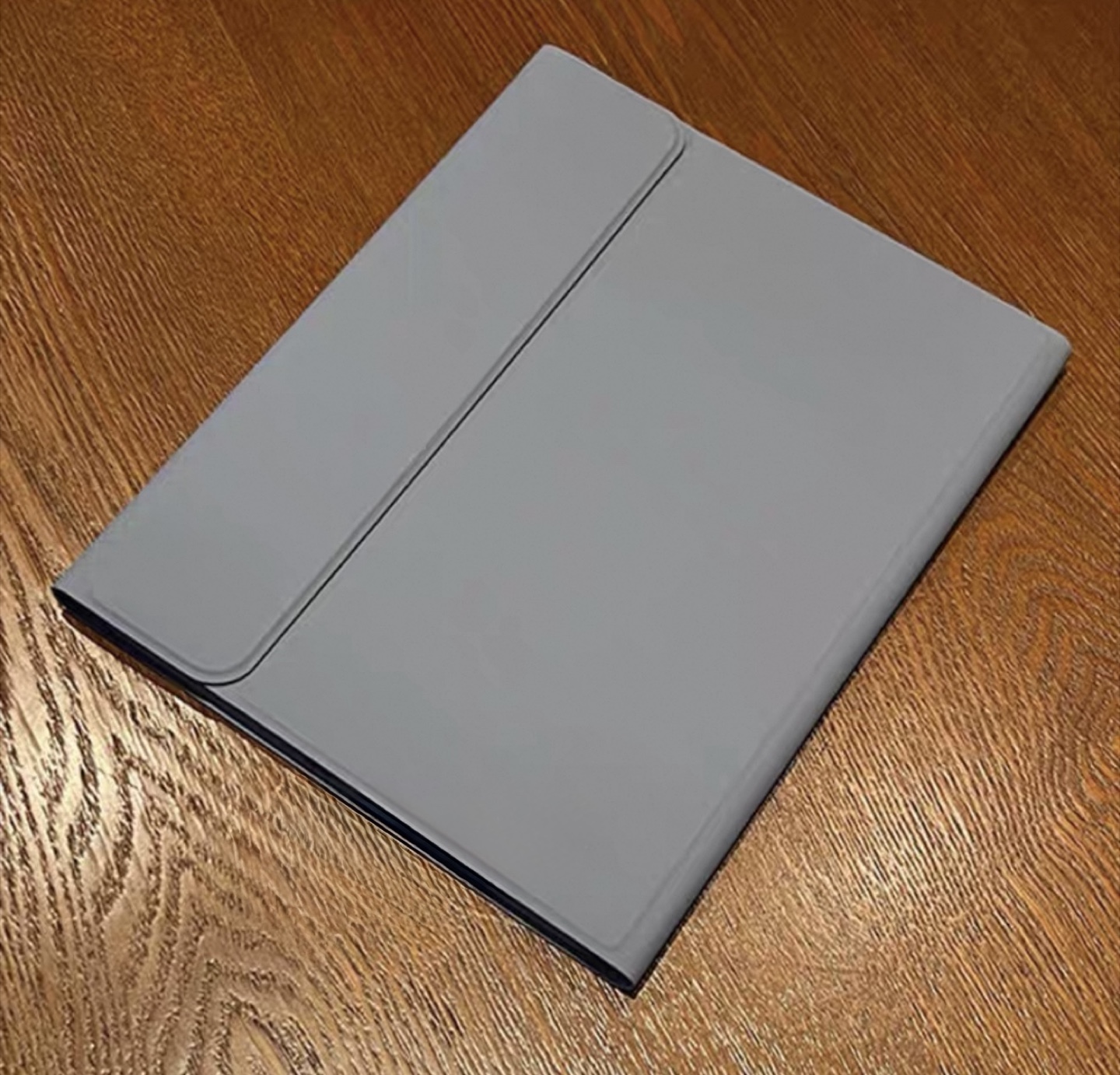 Brand new Purple grey iPad Air 6&7 13inch Case - photo 2