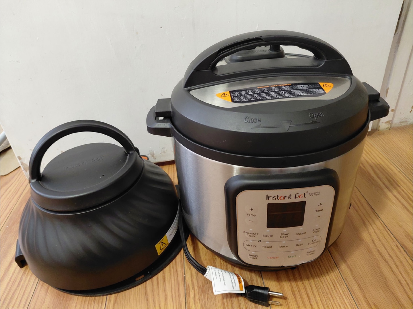 Instant Pot Duo Crisp + Air Fryer 6 quart