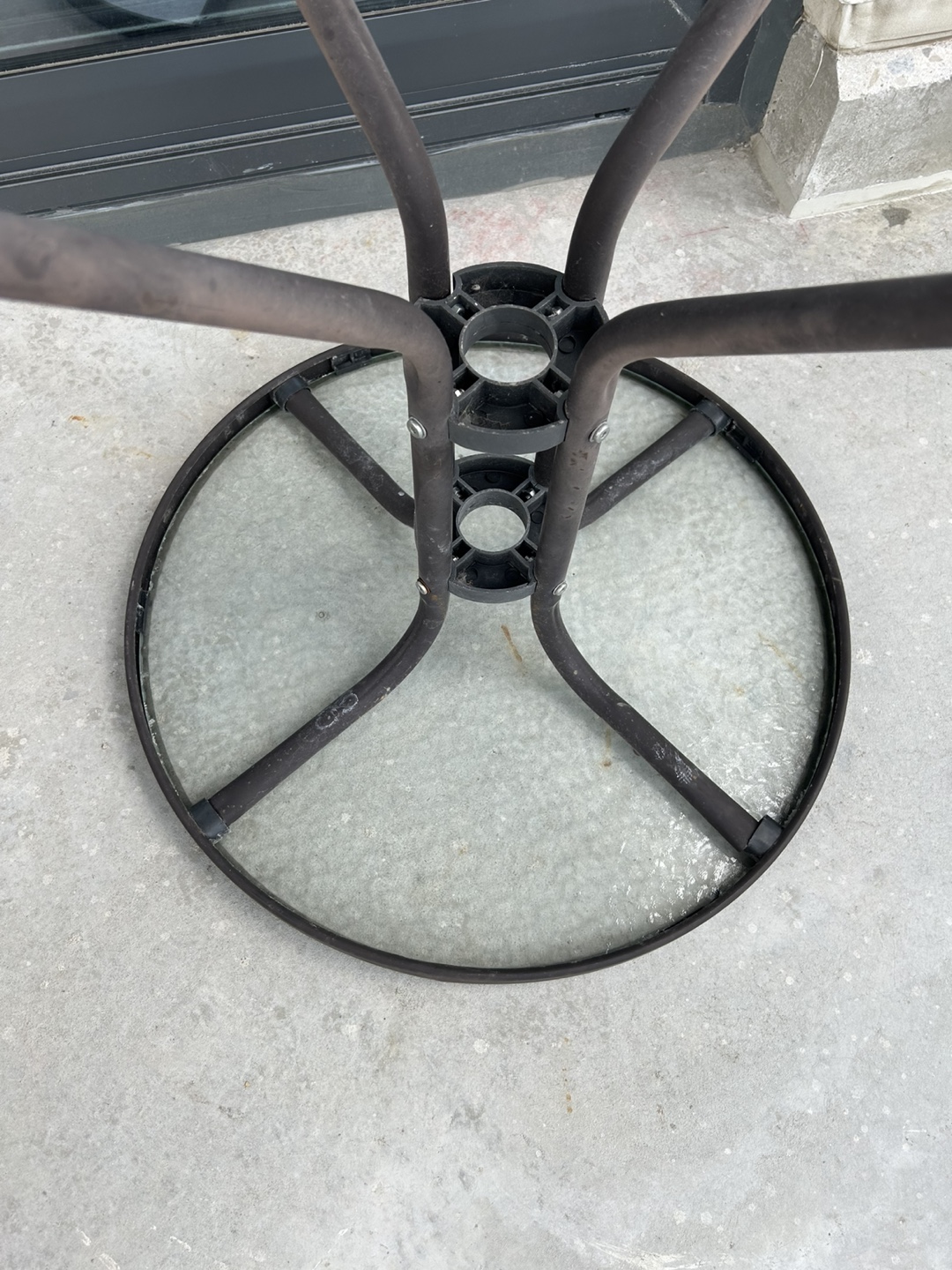 Round Glass Top Patio Table - photo 3