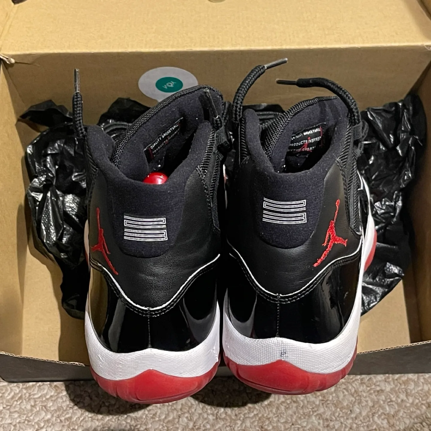 Air Jordan 11 Retro - Size 11 image indicator(5)