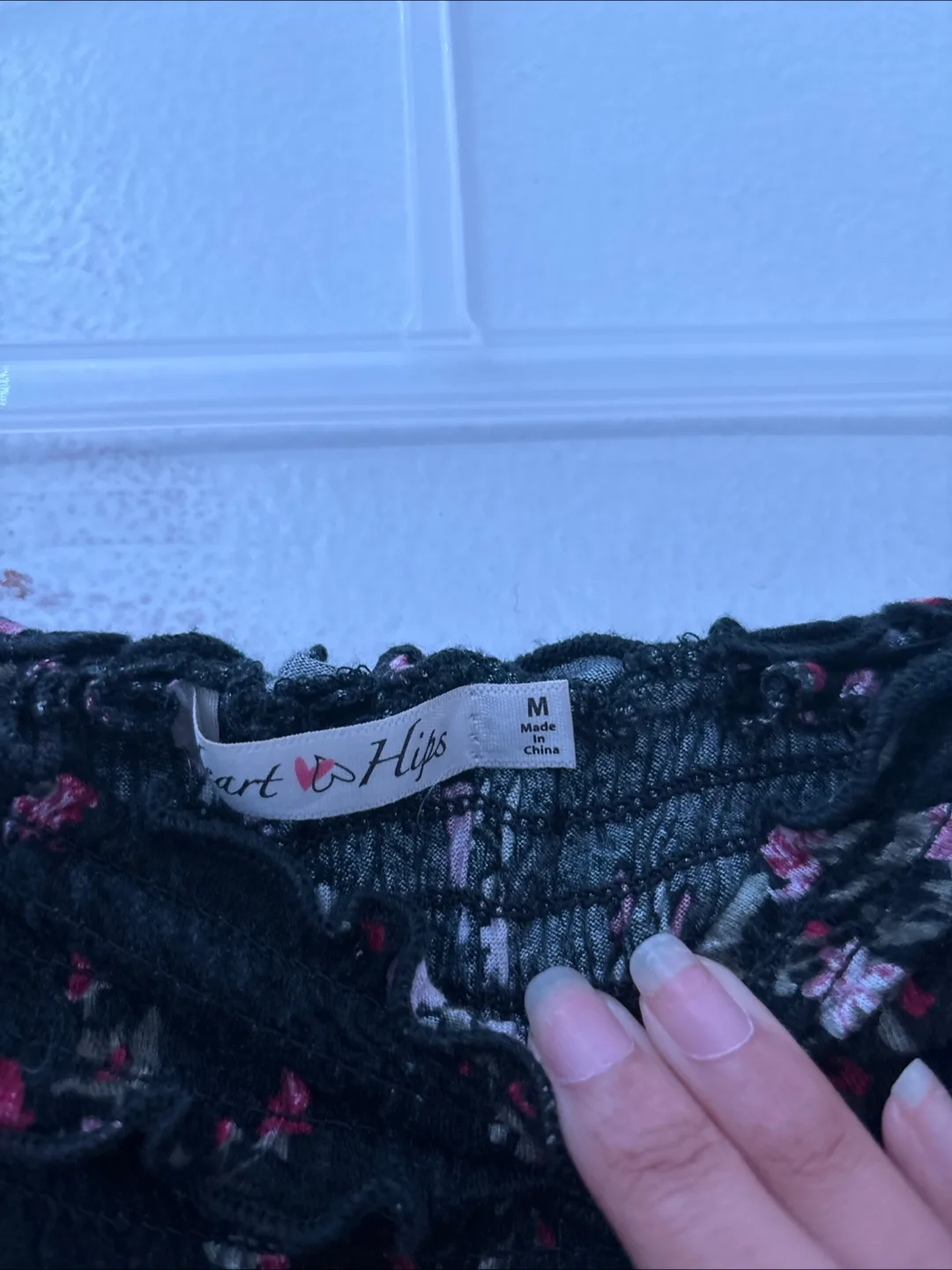 Off-Shoulder Top image indicator(3)